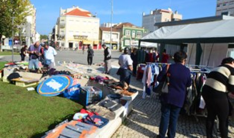 MERCADO DE TROCAS ‘DAR E RECEBER’ MERCADO DE TROCAS ‘DAR E RECEBER’