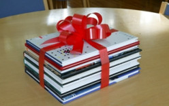 Feira do Livro Manuseado na Biblioteca da Moita Feira do Livro Manuseado na Biblioteca da Moita