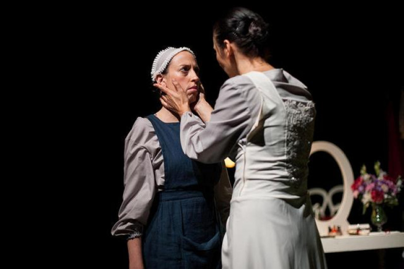 ArteViva Companhia de Teatro do Barreiro “As Criadas” ArteViva Companhia de Teatro do Barreiro “As Criadas”