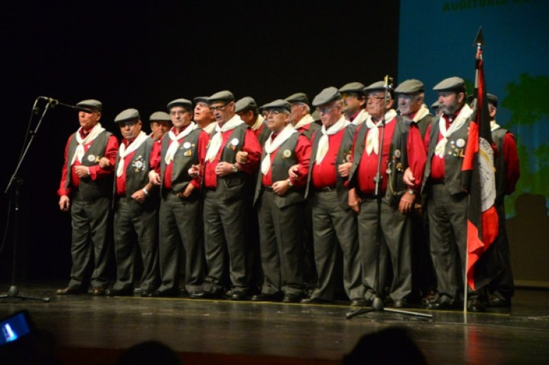 MAIS DE 300 PESSOAS VIRAM E OUVIRAM BARREIRO (EN)CANTE MAIS DE 300 PESSOAS VIRAM E OUVIRAM BARREIRO (EN)CANTE