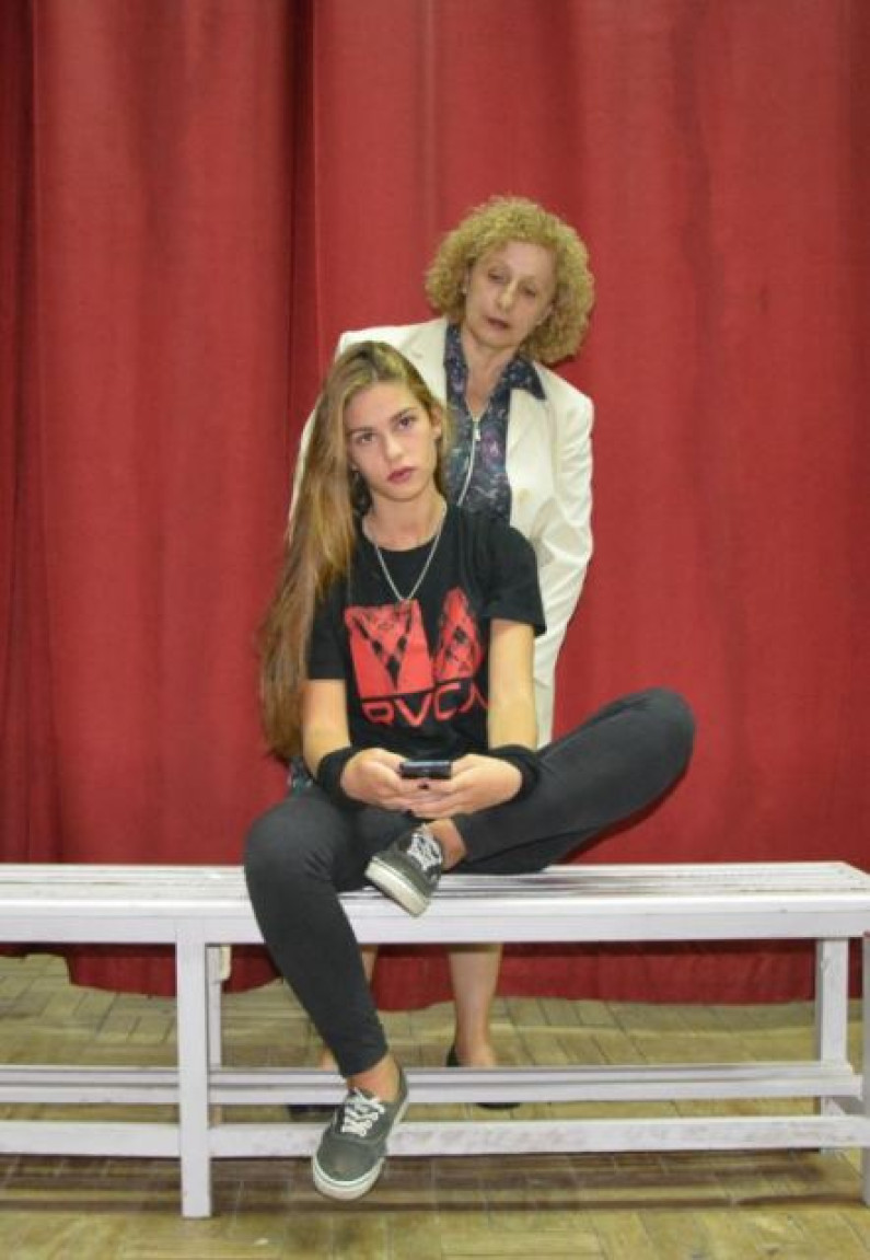 “Transfer para Brasov” em livro e peça de teatro “Transfer para Brasov” em livro e peça de teatro