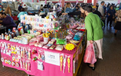 Artesãos mostram trabalhos na Feira de Artesanato “Artes e Talentos” Artesãos mostram trabalhos na Feira de Artesanato “Artes e Talentos”