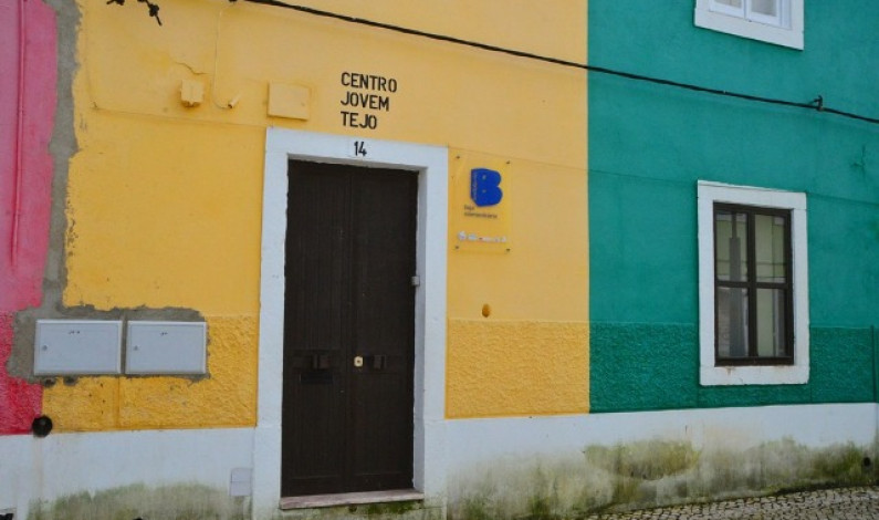 Loja Comunitária do Barreiro reabre as portas à Comunidade Loja Comunitária do Barreiro reabre as portas à Comunidade