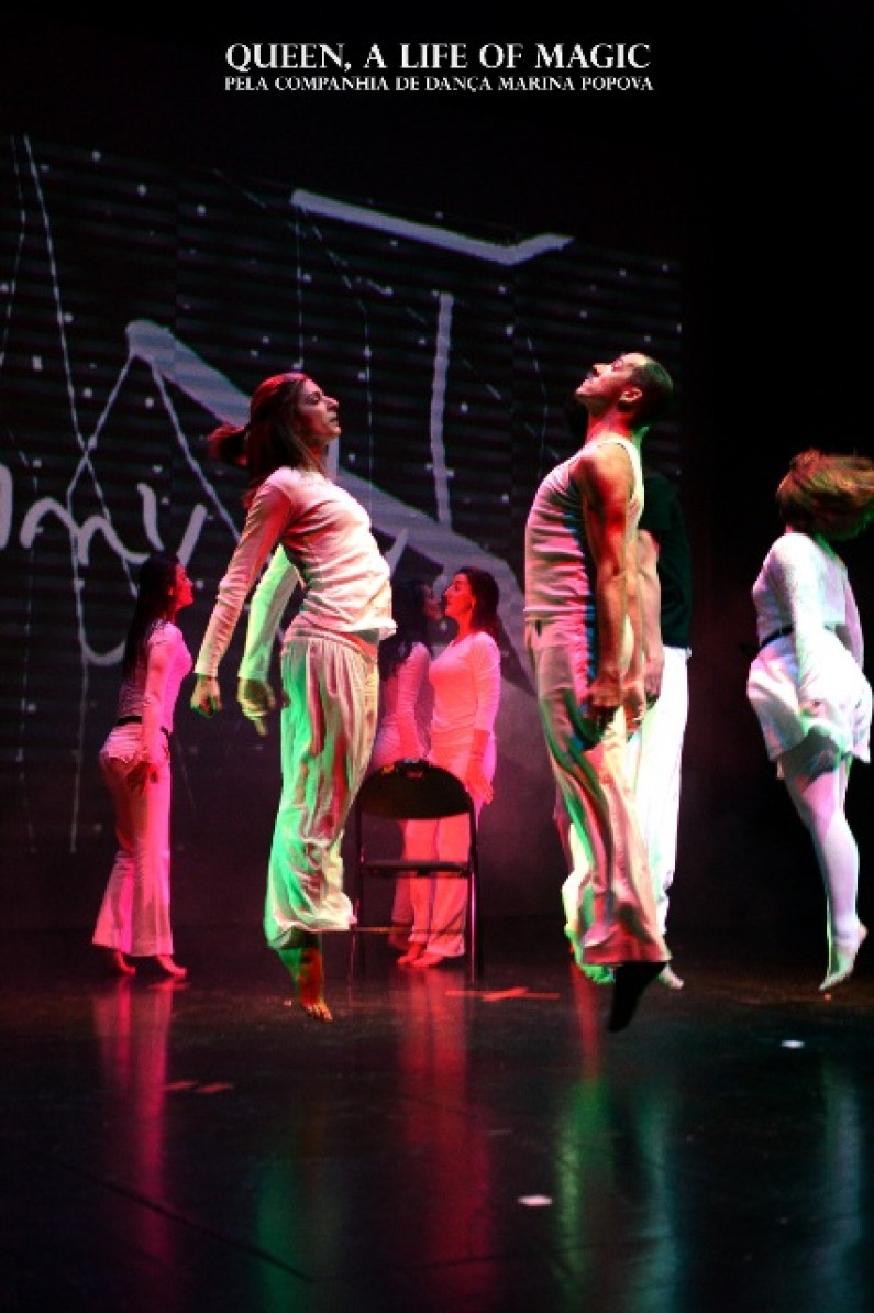 “Queen, a Life of Magic” pela Companhia de Dança Marina Popova “Queen, a Life of Magic” pela Companhia de Dança Marina Popova