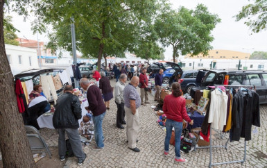 Câmara da Moita convida: “Abra a Bagageira” na Marginal Câmara da Moita convida: “Abra a Bagageira” na Marginal